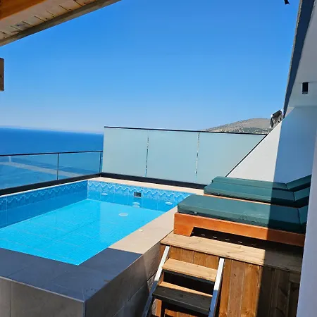 Coastal Retreat Paradise And Sunset View From The Private Pool *