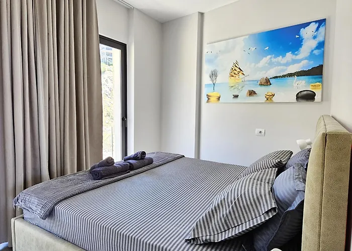Coastal Retreat Paradise And Sunset View From The Private Pool Apartament *