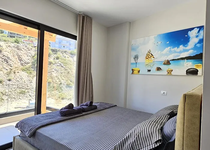 Coastal Retreat Paradise And Sunset View From The Private Pool Apartament *