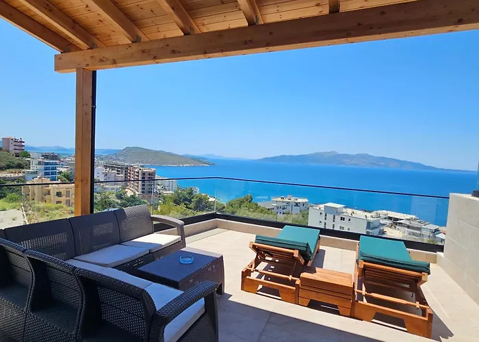 Coastal Retreat Paradise And Sunset View From The Private Pool Daire *