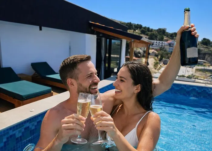 Daire Coastal Retreat Paradise And Sunset View From The Private Pool *