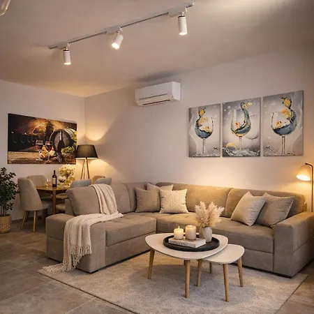 Coastal Retreat Paradise And Sunset View From The Private Pool Appartement *