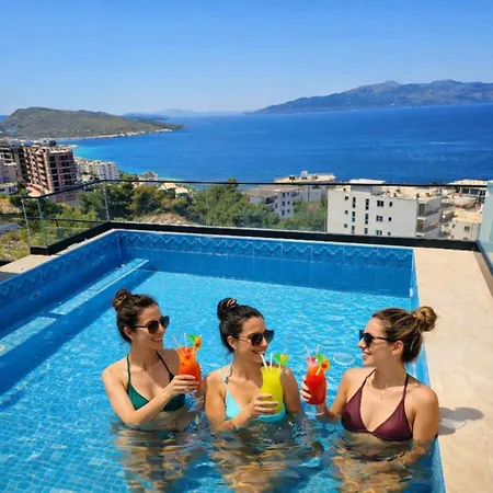 Coastal Retreat Paradise And Sunset View From The Private Pool Appartement Sarandë
