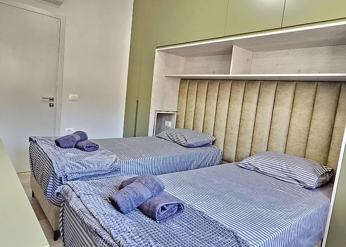 Coastal Retreat Paradise And Sunset View From The Private Pool Sarandë