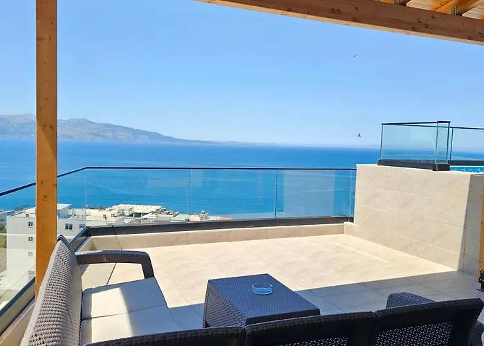 Coastal Retreat Paradise And Sunset View From The Private Pool *