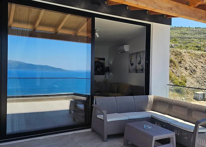 Coastal Retreat Paradise And Sunset View From The Private Pool Appartement