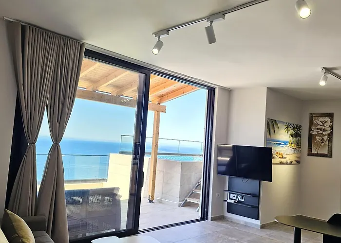 Coastal Retreat Paradise And Sunset View From The Private Pool Appartement